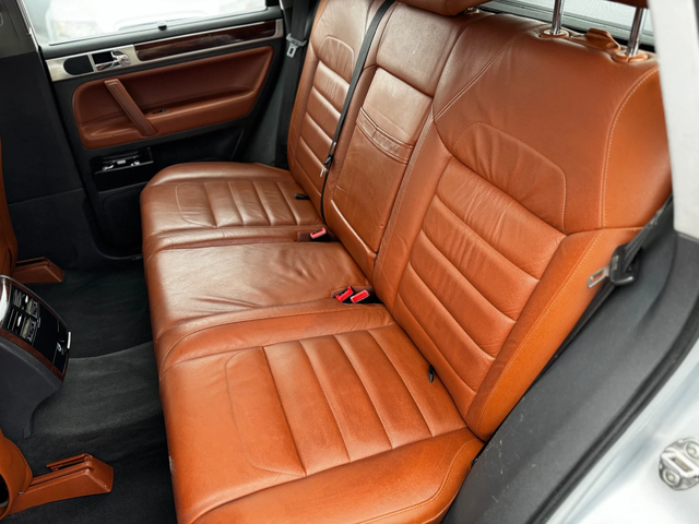 VW Touareg - автомобили, коли, обяви за нови и употребявани 12