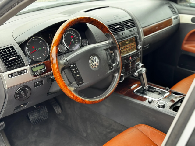 VW Touareg - автомобили, коли, обяви за нови и употребявани 15