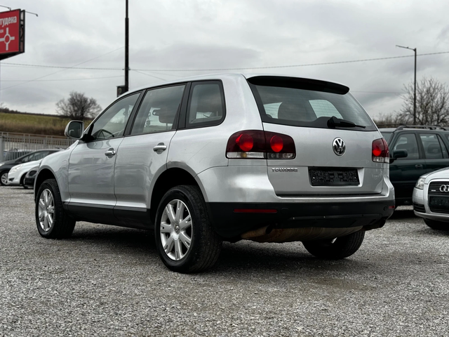 VW Touareg - автомобили, коли, обяви за нови и употребявани 6