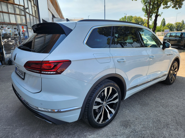 VW Touareg 3.0 дизел 286 конски сили - автомобили, коли, обяви за нови и употребявани 2
