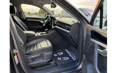 VW Touareg 3.0TDI= 4Motion= Style= - автомобили, коли, обяви за нови и употребявани 10