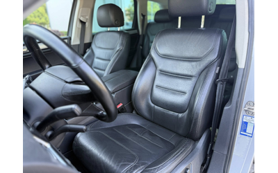 VW Touareg 3.0 TDI Сервизна история НЕ Е НА ВЪЗДУХ - автомобили, коли, обяви за нови и употребявани 13