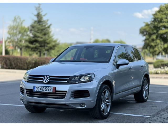 VW Touareg 3.0 TDI Сервизна история НЕ Е НА ВЪЗДУХ - автомобили, коли, обяви за нови и употребявани 1