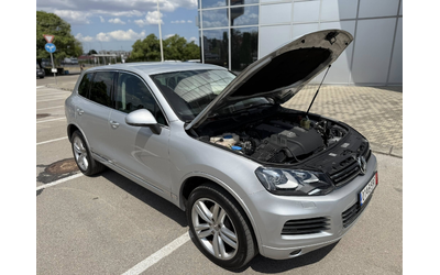 VW Touareg 3.0 TDI Сервизна история НЕ Е НА ВЪЗДУХ - автомобили, коли, обяви за нови и употребявани 6