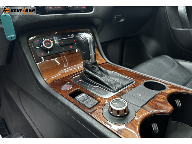 VW Touareg 3.0TDI - автомобили, коли, обяви за нови и употребявани 12