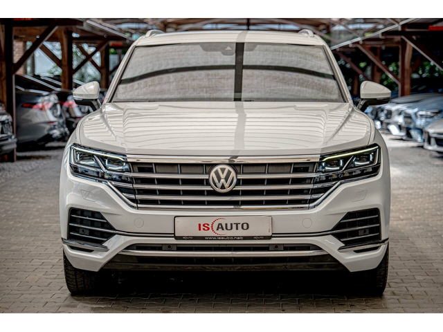 VW Touareg 3.0TDI/ACC/HuD/Virtual/Амбиент/Камера/Lane Assist/Matrix - автомобили, коли, обяви за нови и употребявани 0