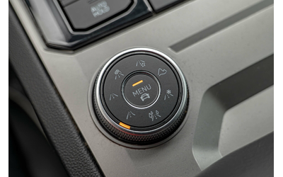 VW Touareg 3.0TDI/ACC/HuD/Virtual/Амбиент/Камера/Lane Assist/Matrix - автомобили, коли, обяви за нови и употребявани 13