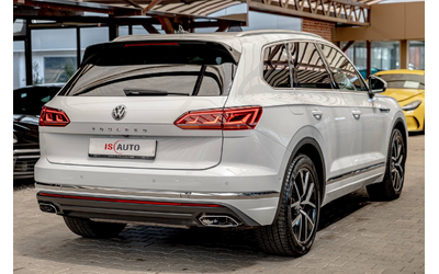 vw-touareg-3-0tdi-acc-hud-virtual-ambient-kamera-lane-assist-matrix - 5