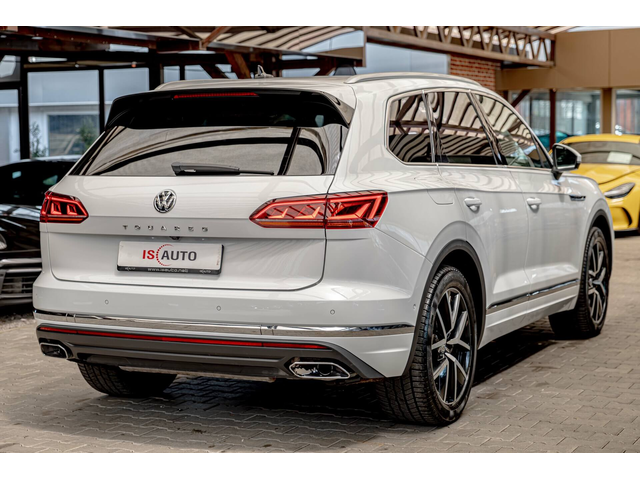 VW Touareg 3.0TDI/ACC/HuD/Virtual/Амбиент/Камера/Lane Assist/Matrix - автомобили, коли, обяви за нови и употребявани 5