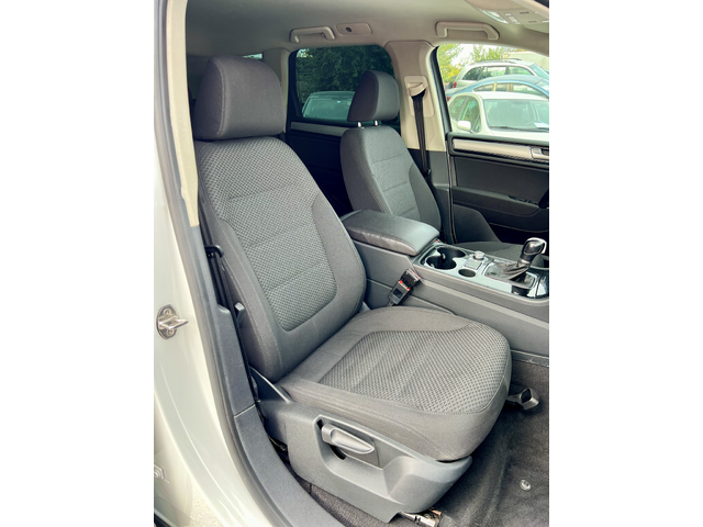 VW Touareg 3.0TDI TOP - автомобили, коли, обяви за нови и употребявани 7
