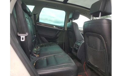 VW TOUAREG 3.6L 6 All Wheel Drive - автомобили, коли, обяви за нови и употребявани 10