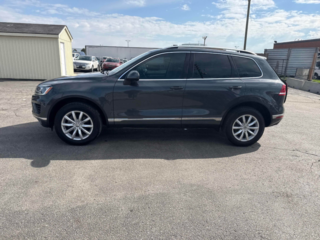 VW TOUAREG 3.6L 6cyl AWD - автомобили, коли, обяви за нови и употребявани 1
