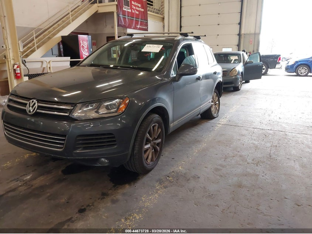VW TOUAREG 3.6L V-6 DI, DOHC, VVT, 280HP All Wheel Drive - автомобили, коли, обяви за нови и употребявани 1