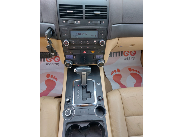 VW Touareg 3.0TDI* V6* AUTOMATIC* - автомобили, коли, обяви за нови и употребявани 12