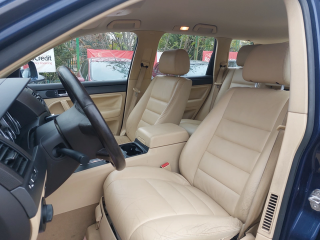 VW Touareg 3.0TDI* V6* AUTOMATIC* - автомобили, коли, обяви за нови и употребявани 8