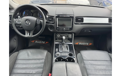 VW Touareg 3.0TDi Подгрев/Панорама - автомобили, коли, обяви за нови и употребявани 8
