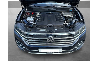 VW Touareg V8 TDI - автомобили, коли, обяви за нови и употребявани 13