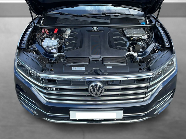VW Touareg V8 TDI - автомобили, коли, обяви за нови и употребявани 13