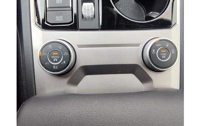 VW Touareg 3.0 TDI R-LINE 4M - автомобили, коли, обяви за нови и употребявани 12