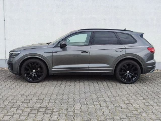 VW Touareg 3.0 TDI R-LINE 4M - автомобили, коли, обяви за нови и употребявани 1