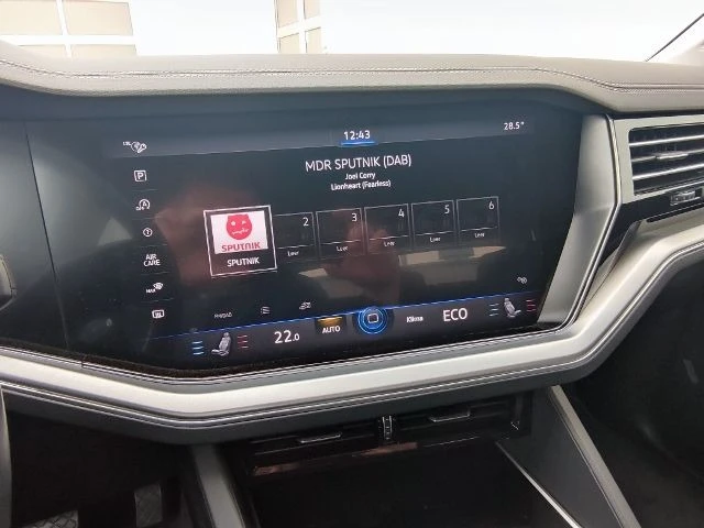 VW Touareg 3.0 TDI R-LINE 4M - автомобили, коли, обяви за нови и употребявани 9