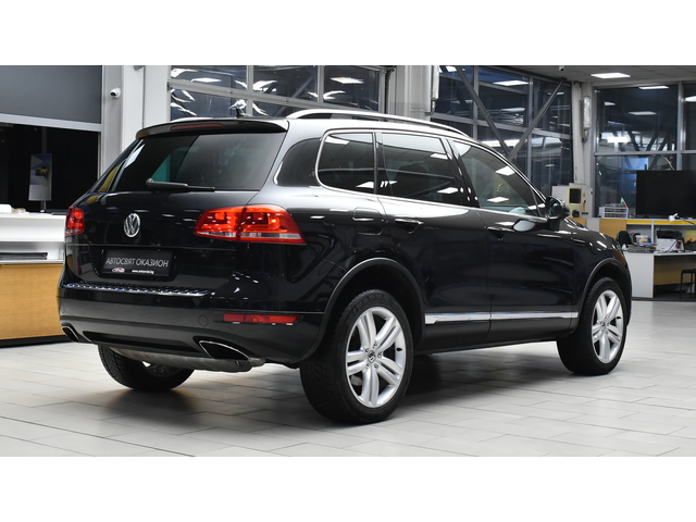 VW Touareg 3.0 TDI V6 4MOTION Automatic - автомобили, коли, обяви за нови и употребявани 5
