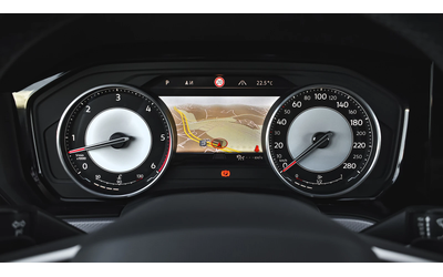 VW Touareg R-Line 3.0 TDI V6 4Motion Tiptronic - автомобили, коли, обяви за нови и употребявани 10