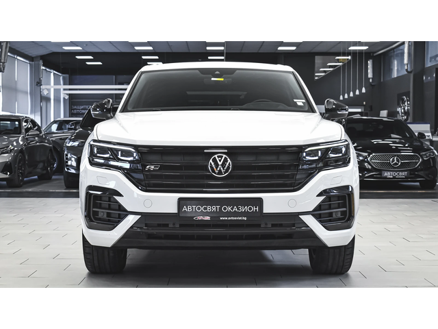 VW Touareg R-Line 3.0 TDI V6 4Motion Tiptronic - автомобили, коли, обяви за нови и употребявани 1