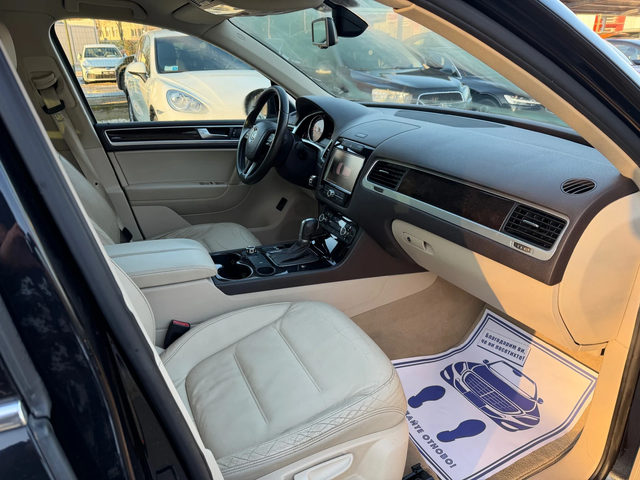 VW Touareg 3.0TDI 239k.c. 170хил.км. - автомобили, коли, обяви за нови и употребявани 12