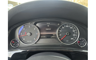 VW Touareg 3.0TDI 245к.с 4х4 Топ състояние - автомобили, коли, обяви за нови и употребявани 16