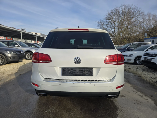 VW Touareg 3.0TDI 245к.с 4х4 Топ състояние - автомобили, коли, обяви за нови и употребявани 5