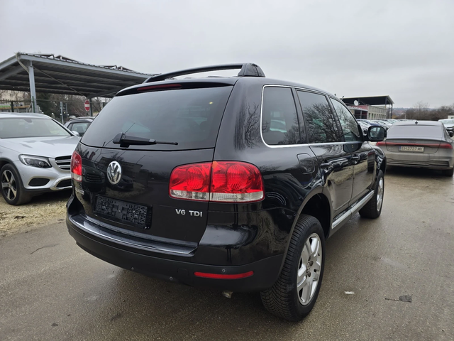 VW Touareg 3.0TDI 224к.с  4x4 Топ състояние - автомобили, коли, обяви за нови и употребявани 3