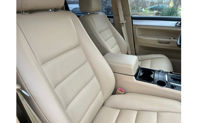 VW Touareg 3.0TDI-224-NAVI-ITALIA - автомобили, коли, обяви за нови и употребявани 6