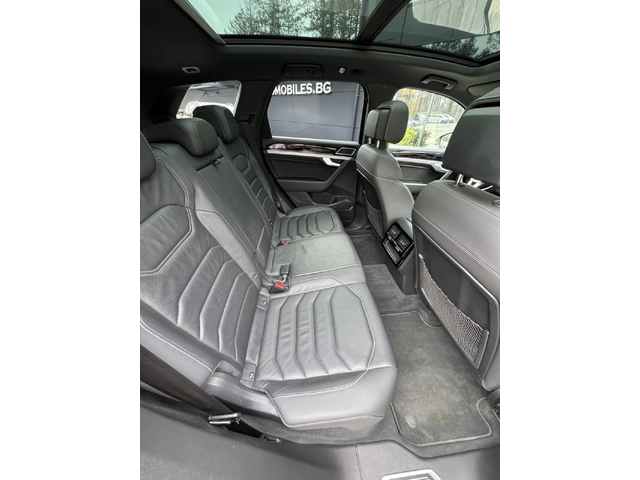 VW Touareg R-LINE - автомобили, коли, обяви за нови и употребявани 10
