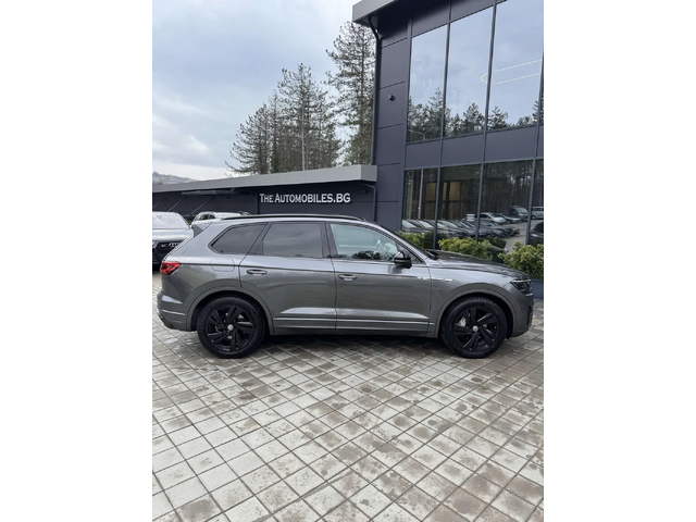 VW Touareg R-LINE - автомобили, коли, обяви за нови и употребявани 7