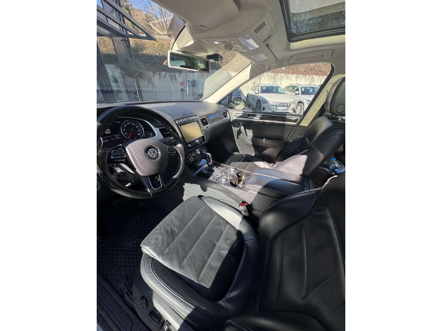 VW Touareg - автомобили, коли, обяви за нови и употребявани 10