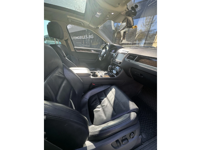 VW Touareg - автомобили, коли, обяви за нови и употребявани 12