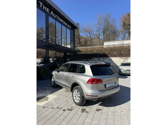 VW Touareg - автомобили, коли, обяви за нови и употребявани 5