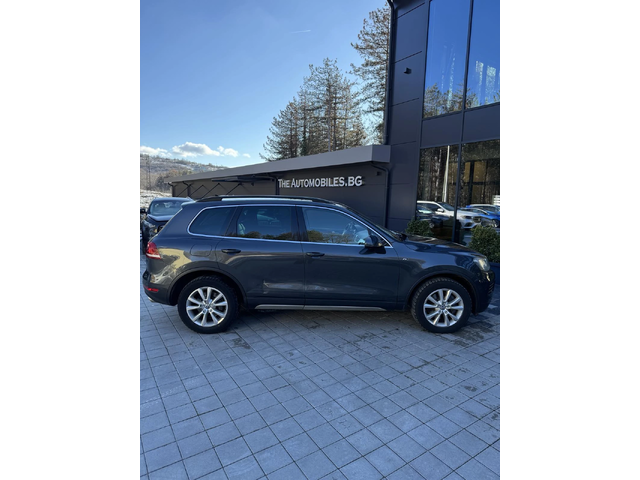VW Touareg - автомобили, коли, обяви за нови и употребявани 7