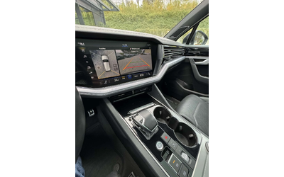 VW Touareg R-LINE - автомобили, коли, обяви за нови и употребявани 13