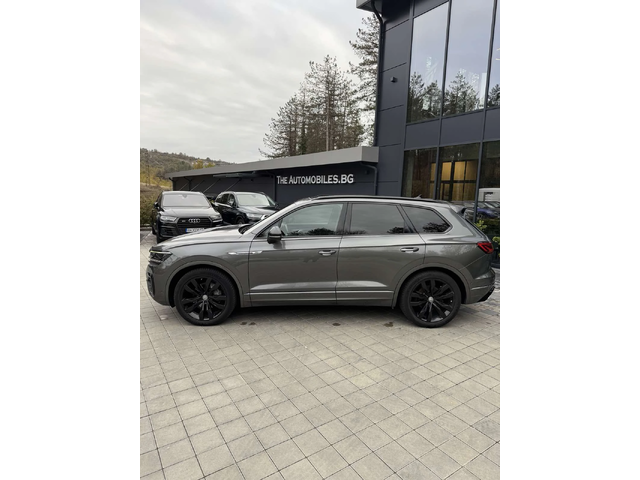 VW Touareg R-LINE - автомобили, коли, обяви за нови и употребявани 3
