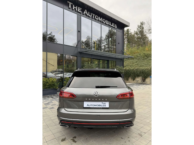 VW Touareg R-LINE - автомобили, коли, обяви за нови и употребявани 4