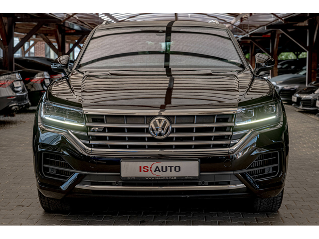 VW Touareg 4.0TDI/Rline/Обдухване/Камера/4Motion/Амбиент - автомобили, коли, обяви за нови и употребявани 0