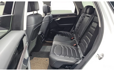 VW Touareg * 3.0TDI* PREMIUM* FULL* КРАЙНА ЦЕНА* - автомобили, коли, обяви за нови и употребявани 11