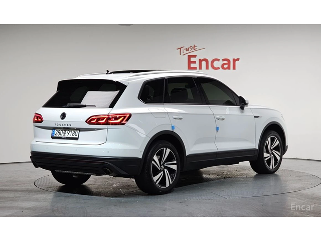 VW Touareg * 3.0TDI* PREMIUM* FULL* КРАЙНА ЦЕНА* - автомобили, коли, обяви за нови и употребявани 1