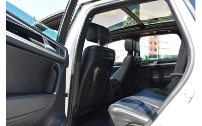 VW Touareg 3.0TDI* R-LINE - автомобили, коли, обяви за нови и употребявани 10