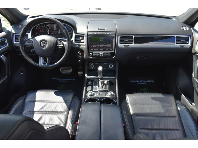 VW Touareg 3.0TDI* R-LINE - автомобили, коли, обяви за нови и употребявани 15