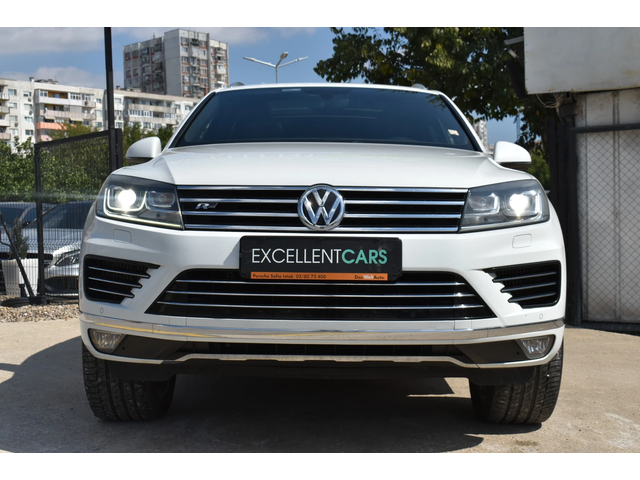 VW Touareg 3.0TDI* R-LINE - автомобили, коли, обяви за нови и употребявани 6