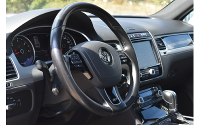 VW Touareg 3.0TDI* R-LINE - автомобили, коли, обяви за нови и употребявани 8