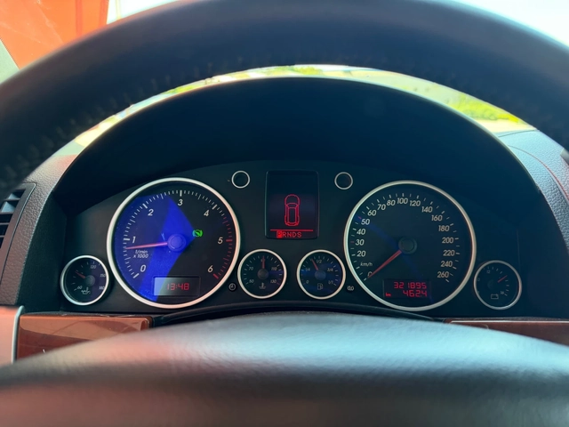 VW Touareg 3.0D* АВТОМАТИК* КОЖА* НА* ПРУЖИНИ* Обслужен - автомобили, коли, обяви за нови и употребявани 14
